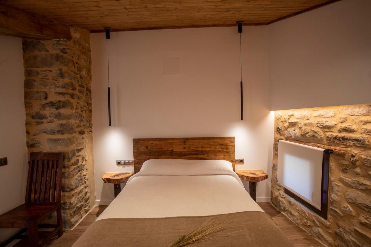 Casa Sanui. Apartaments Turistics Rurals Estorm Exteriör bild